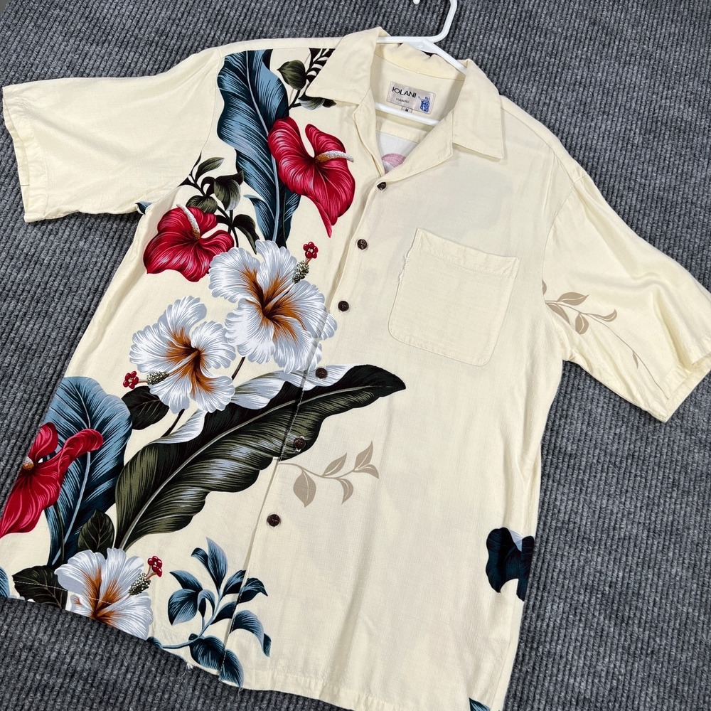 IOLANI Hawaiian‎ Shirt Mens Medium Ivory Floral USA Made Short Sleeve Button Up